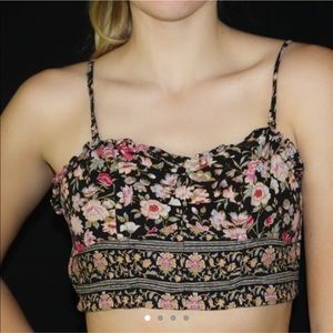 American Eagle crop top!